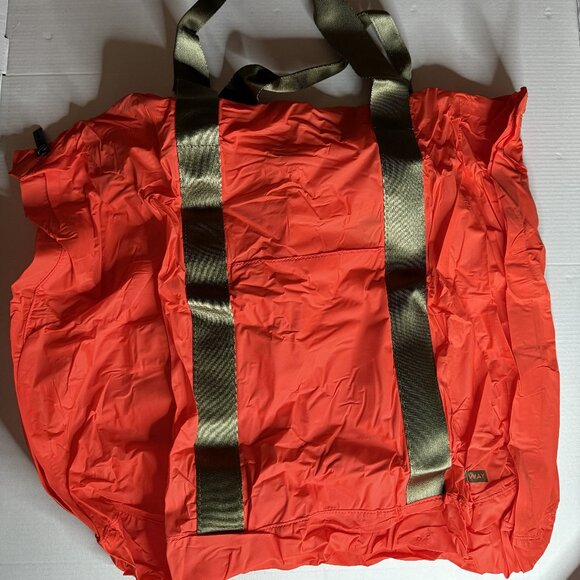 NWT Away Packable Carryall Travel Nylon Tote Bag Orange-Red - Picture 3 of 4